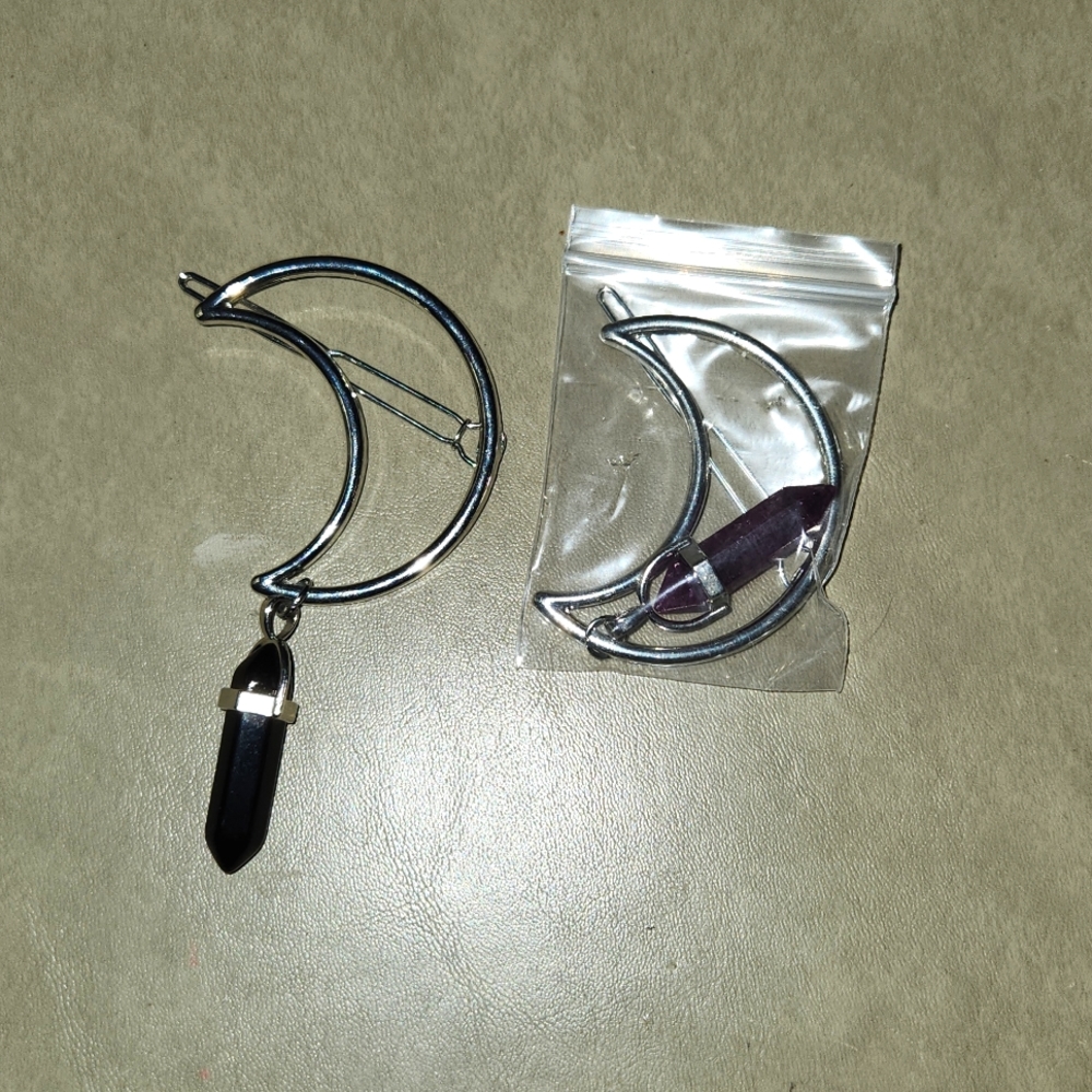 Moon Hair clip